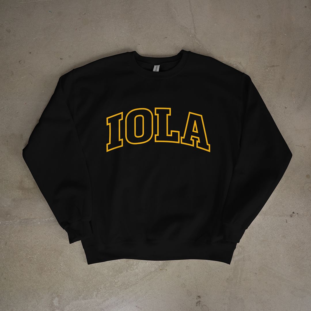 Iola Classic Arch Crewneck